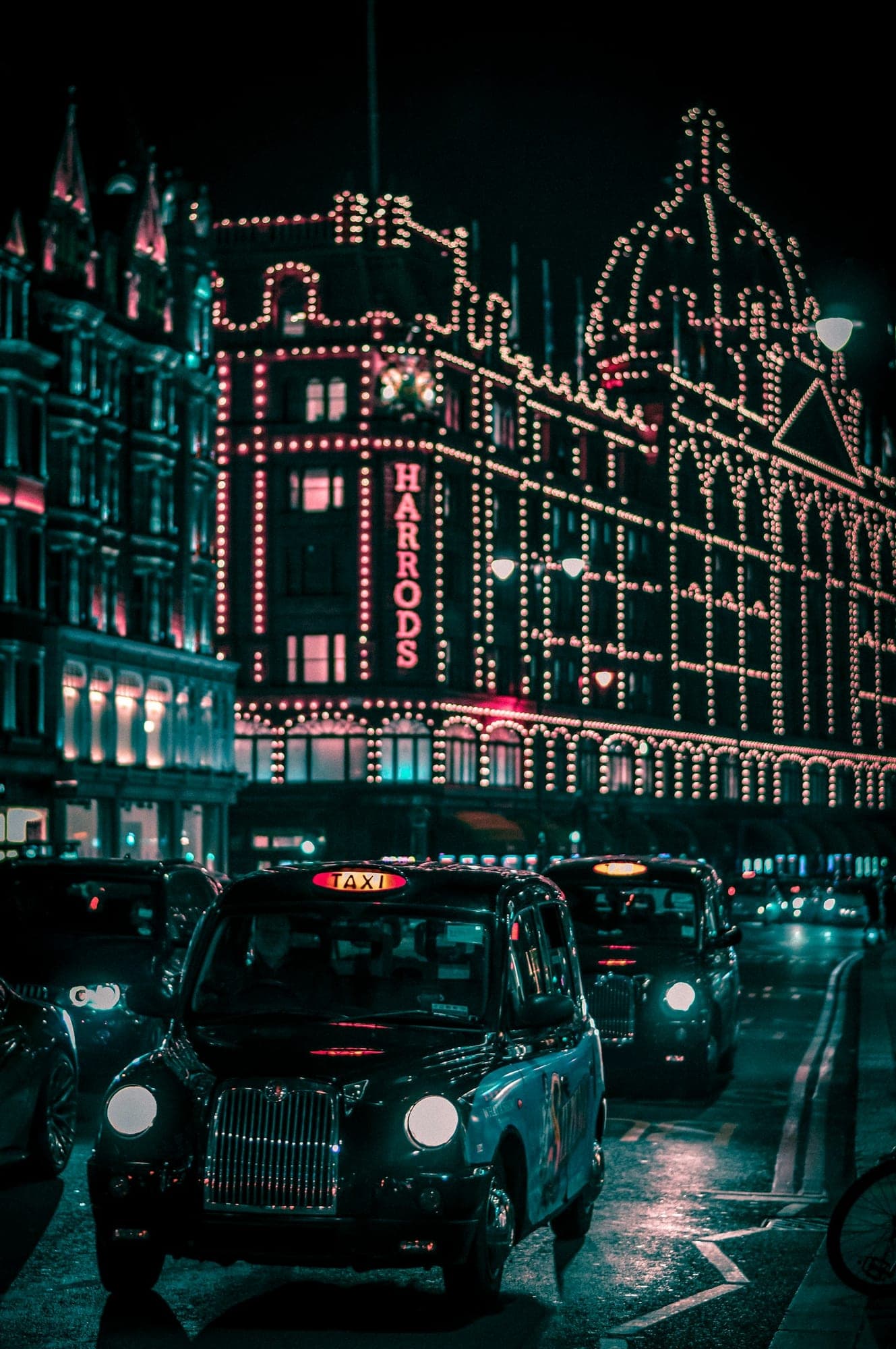 Taxi for an evening journey